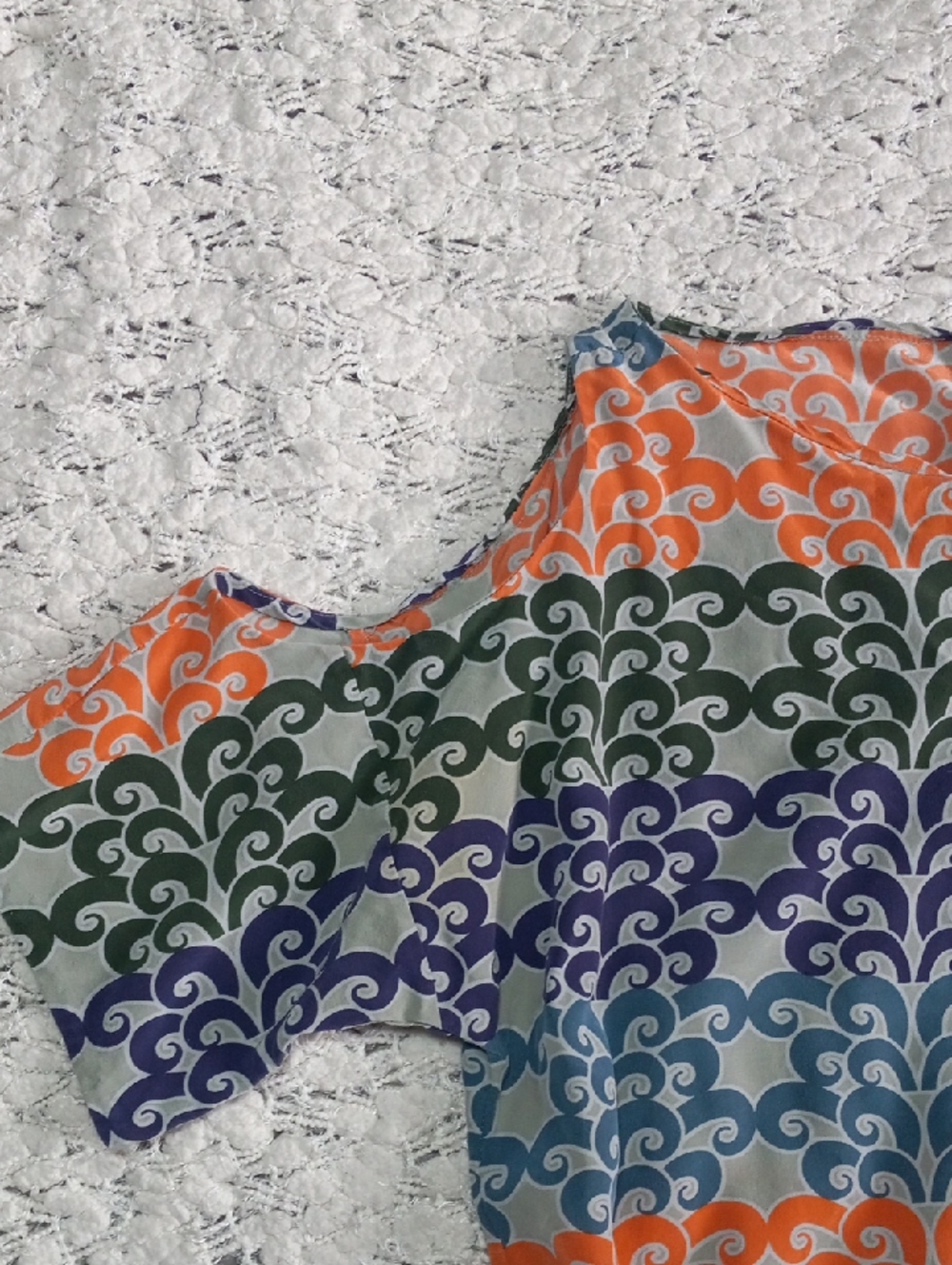 Ali Ro Patterned Cold-Shoulder Dress in Orange, Blue & Green Belt Include Size 6 - Picture 4 of 9